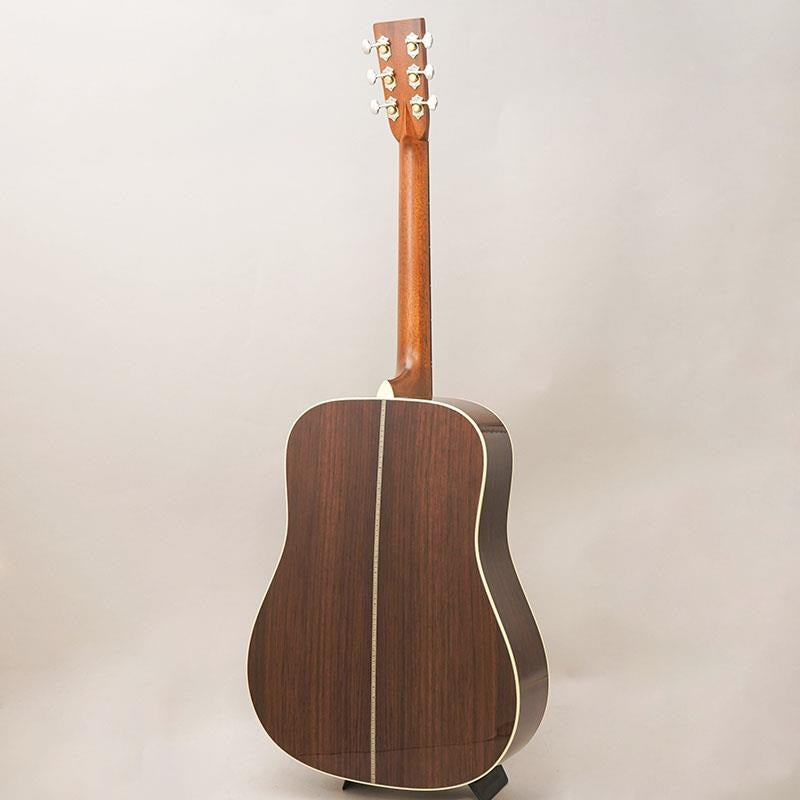 SUPER_HD-28_Martin_04