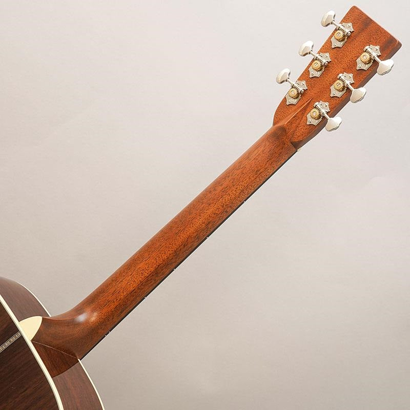 SUPER_HD-28_Martin_10