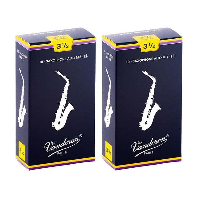 Set_of_2_Vandoren_Traditional_Alto_Saxophone_Reeds_(Blue_Box)_-_3-1_2_Hardness_01