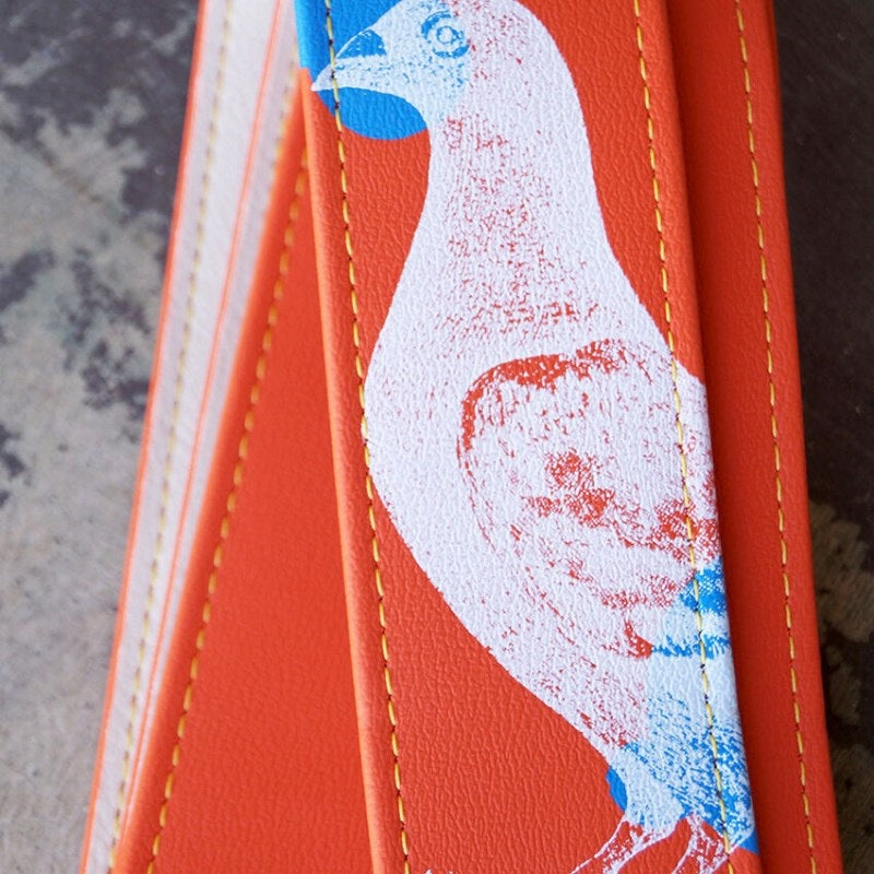 Social_Studies_Orange_Birdstrap_03