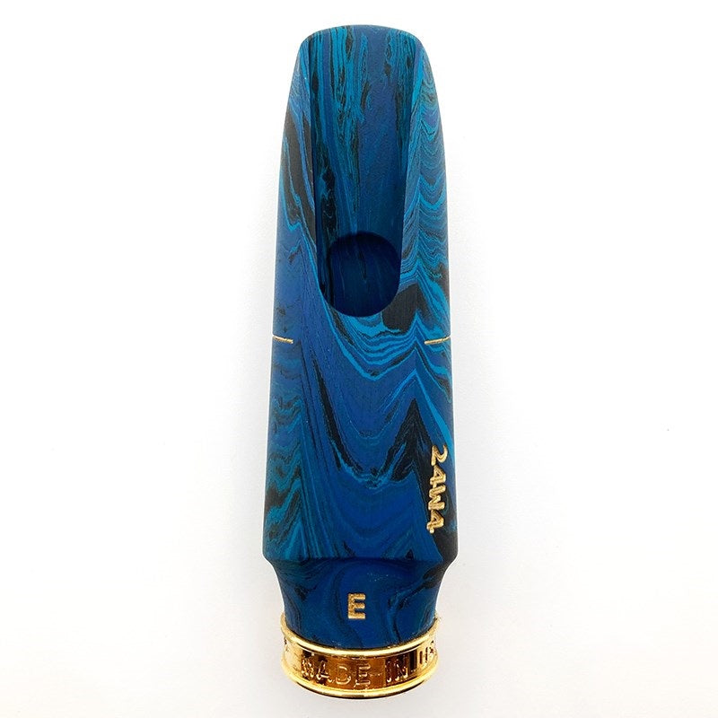 Theo_Wani__Opening__E__Alto_Saxophone_Mouthpiece,_Belle_Bleue_(Ikebe_Musical_Instrument_50th_Anniversary_Model)_04