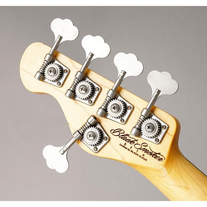 Trad_Master_Series_Beta_J5_(Vintage_White_Light_Aged)_08