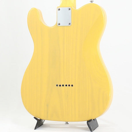 Tribute_Series_ASAT_Classic_(Butterscotch_Blonde)_04