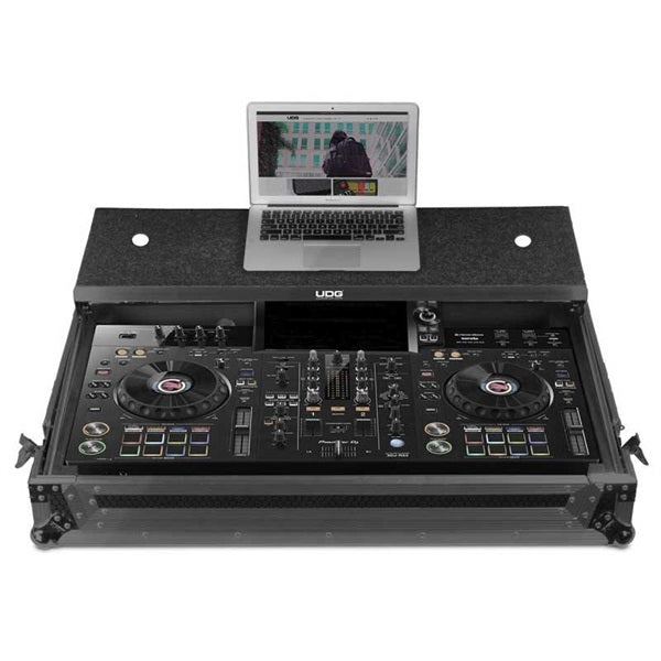U91075BL_Ultimate_Flight_Case_for_XDJ-RX3_(with_Laptop_Shelf_and_Wheels)_01