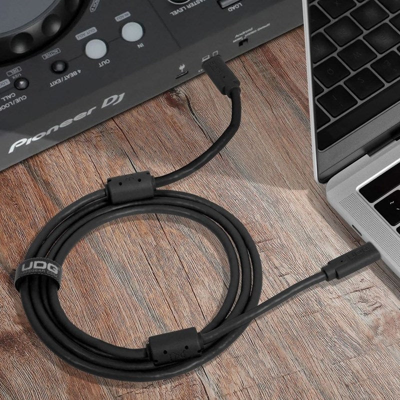 U99001BL_Ultimate_USB_Cable_3_2_CC_Black_Straight_1_5m_06