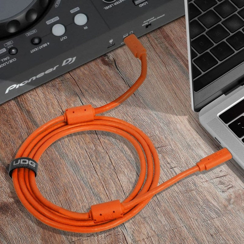 U99001OR_Ultimate_USB_Cable_3_2_CC_Orange_Straight_1_5m_06