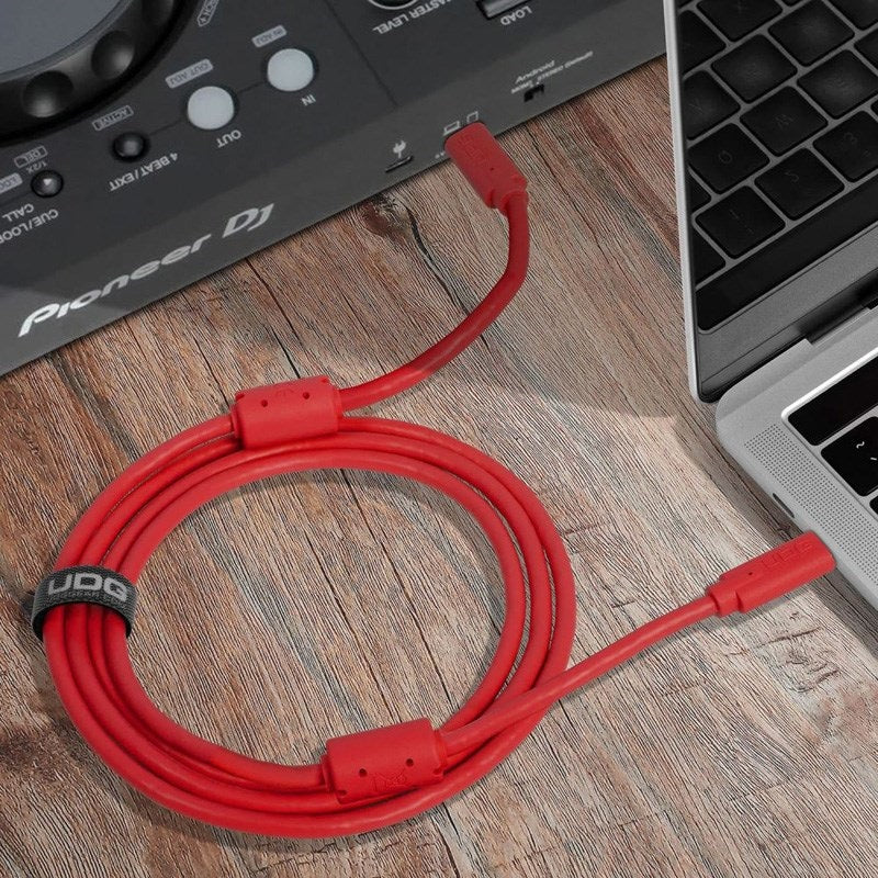 U99001RD_Ultimate_USB_Cable_3_2_CC_Red_Straight_1_5m_06