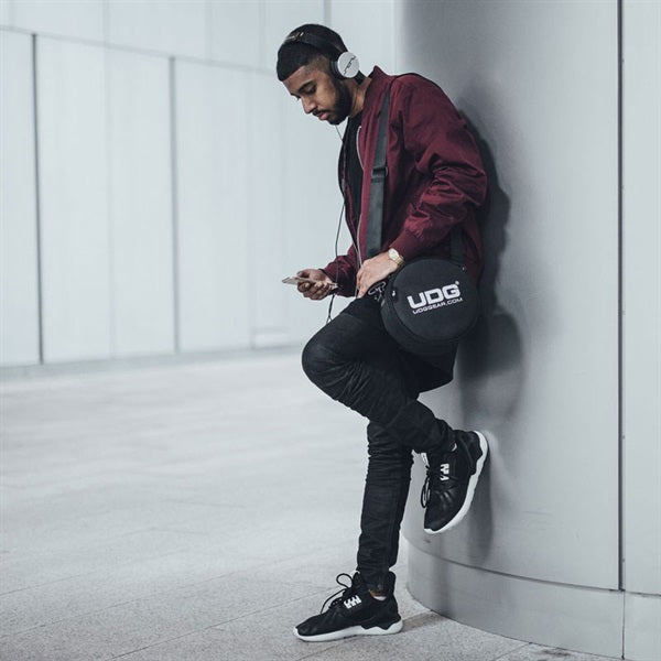 U9950BL_Headphone_Bag_Black_06