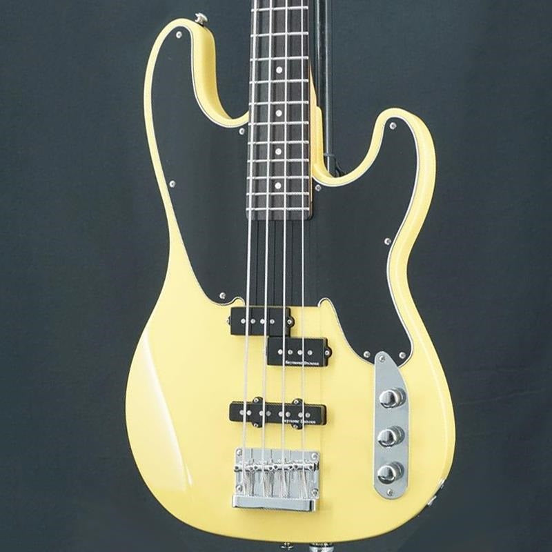 USED_AD-MODEL-T_(Butterscotch)_01