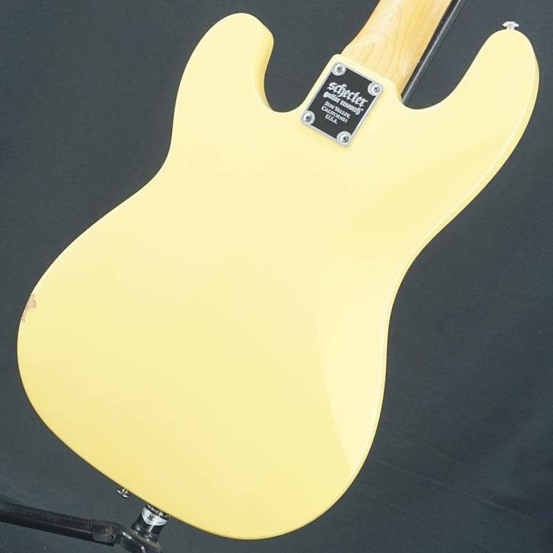 USED_AD-MODEL-T_(Butterscotch)_02