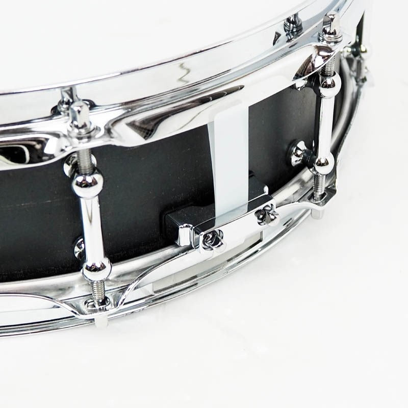 USED_Black_Iron_Snare_Drum_14x4_07