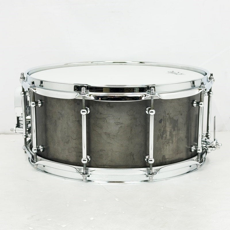 USED_Black_Iron_Snare_Drum_14x6_5_01