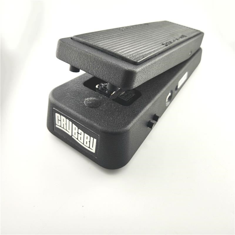 USED_Cry_Baby_95Q_Wah_02