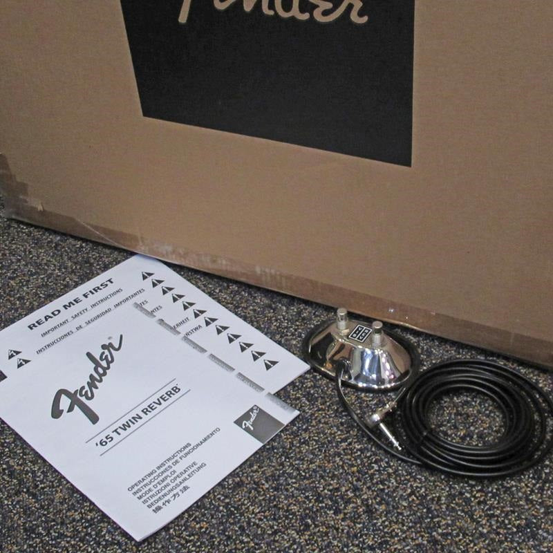 USED_GB_Twin_Reverb_11