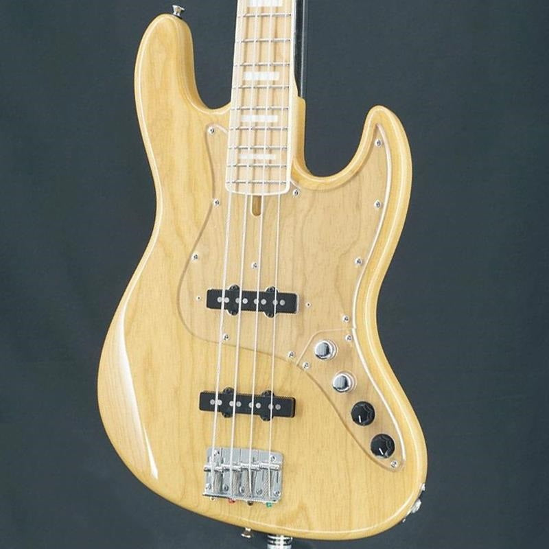 USED_M#245_Custom_(NAT)_01