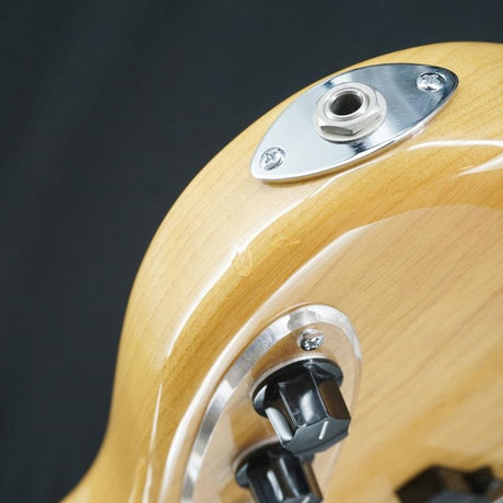 USED_M#245_Custom_(NAT)_09