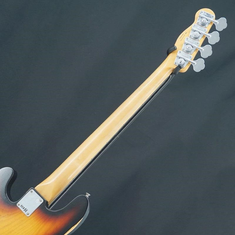 USED_Mike_Dirnt_Road_Worn_Precision_Bass_(3-Color_Sunburst_Maple)_06
