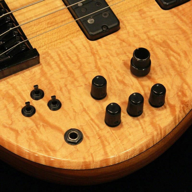 USED_Monarch_6_Elite_(Figured_Maple_Top)_'04_05
