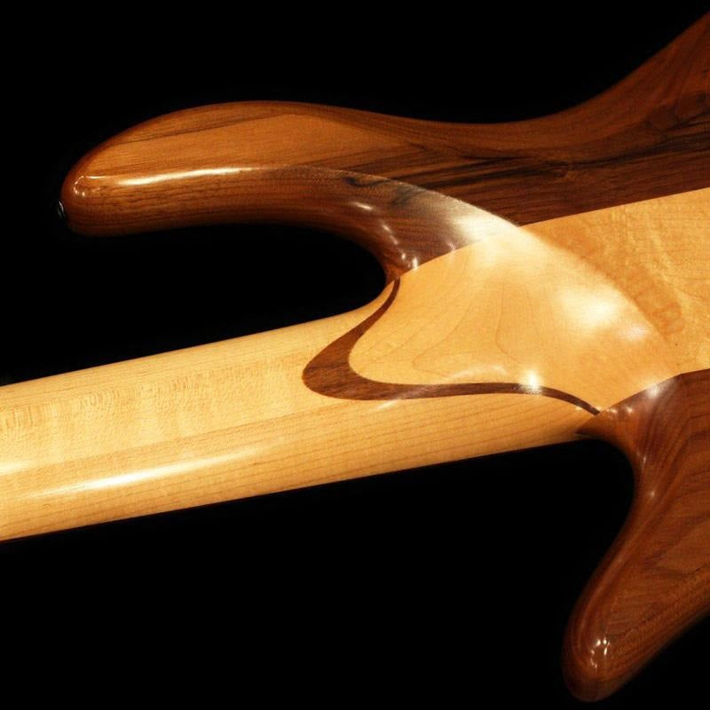 USED_Monarch_6_Elite_(Figured_Maple_Top)_'04_08