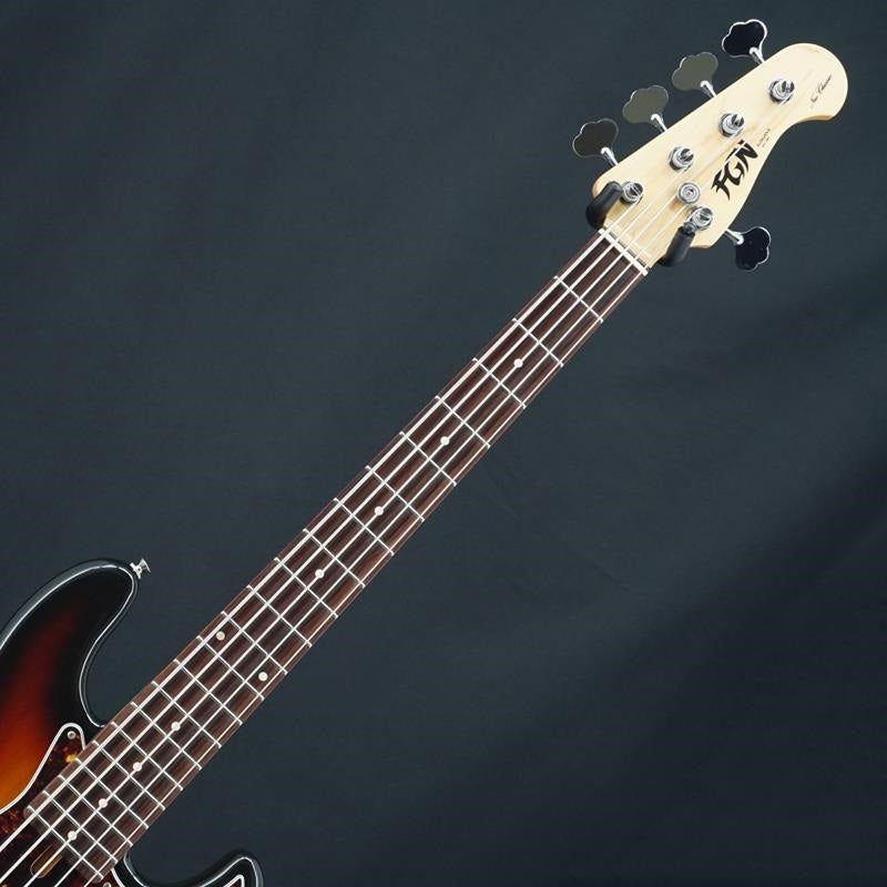 USED_Used_NJB100RALV_(3TS)_05