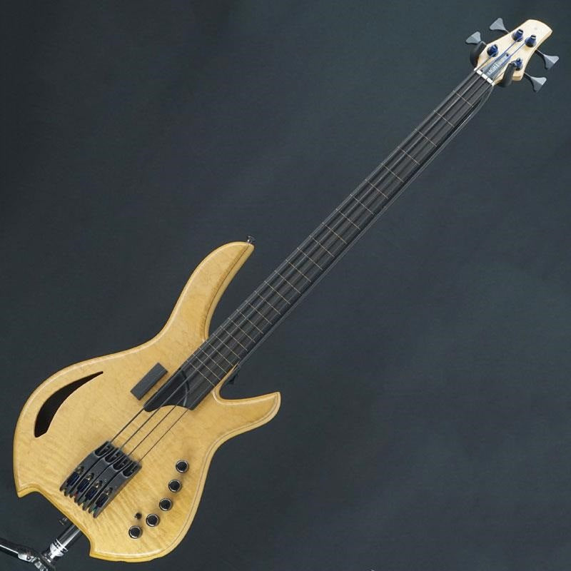 USED_Used_Saber_VL_03