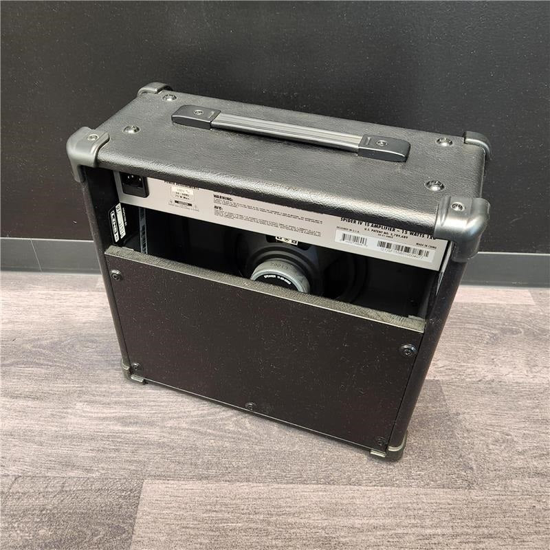 USED_Used_Spider_IV_15_02