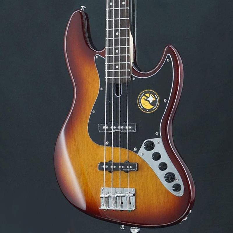 USED_V3_4st_2nd_Generation_(TS)_01