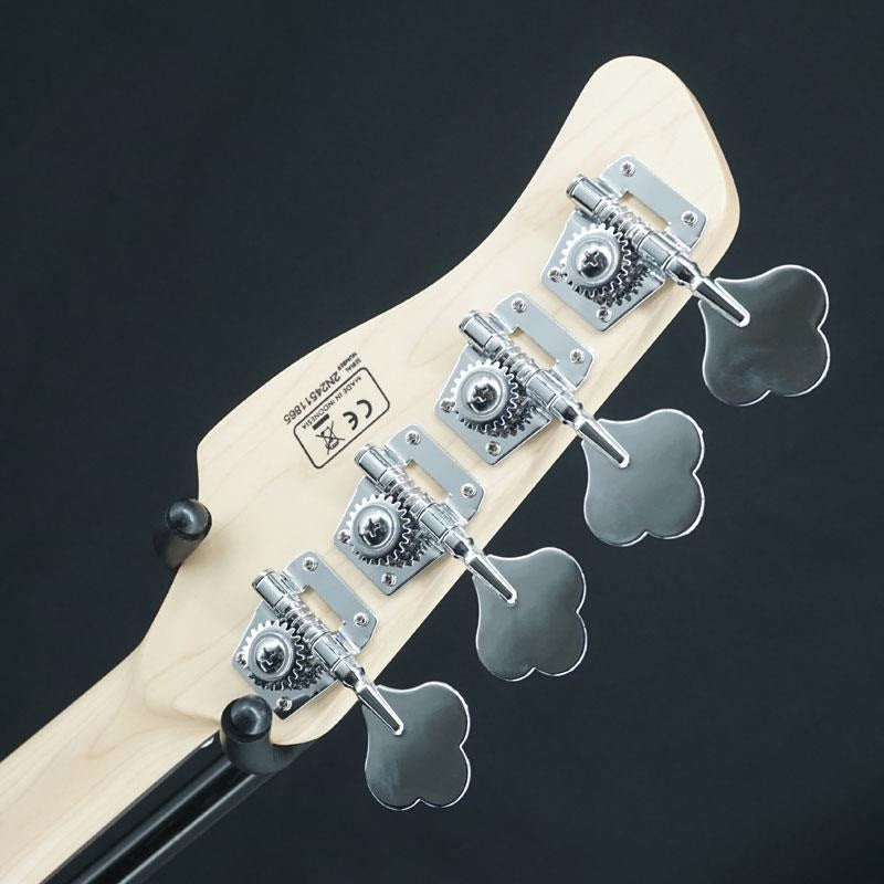 USED_V3_4st_2nd_Generation_(TS)_08