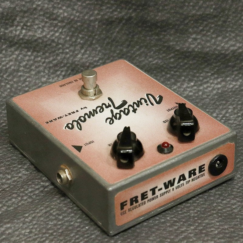 USED_Vintage_Tremolo_03