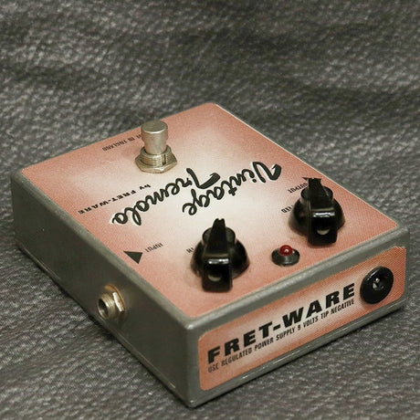 USED_Vintage_Tremolo_03