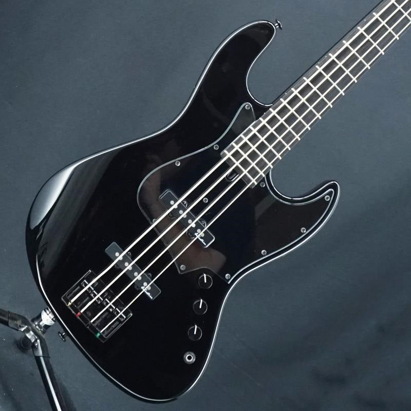 USED_WOODLINE417_ALL_BLACK_01