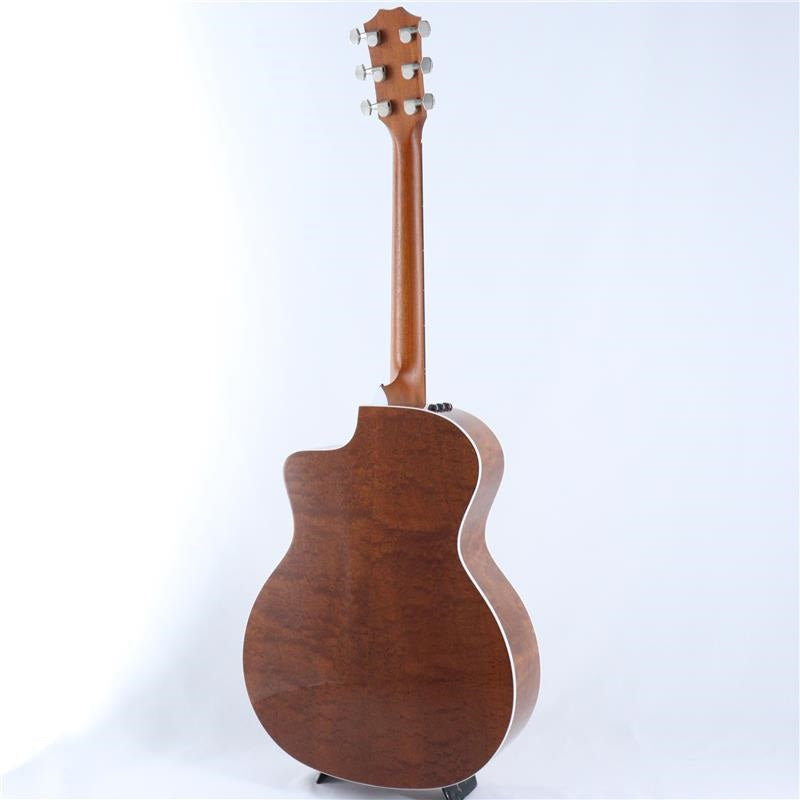 USED_214CE_QM_DLX_Taylor_06