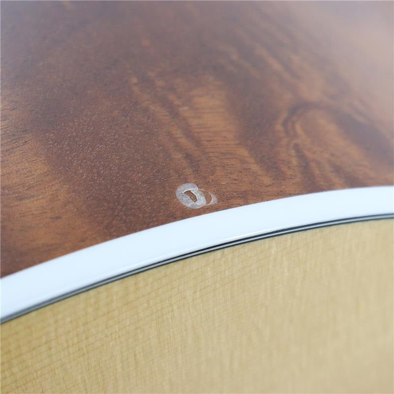 USED_214CE_QM_DLX_Taylor_09