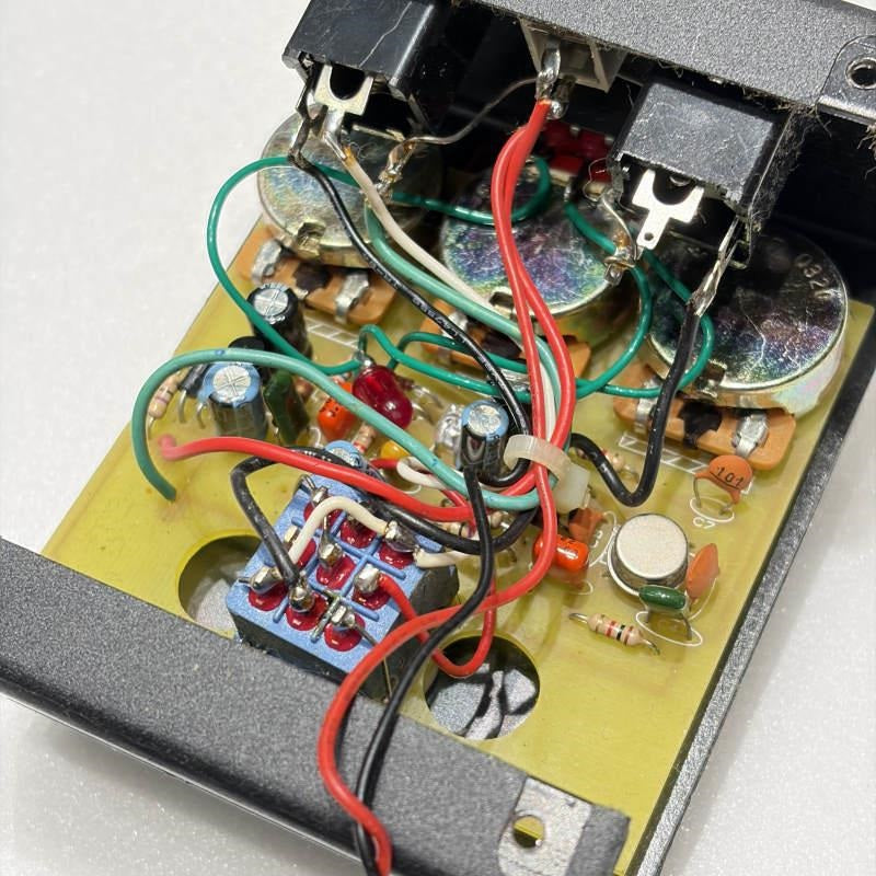 USED_'70_Pedals_03
