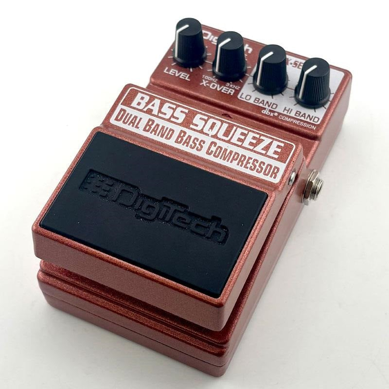 USED_Bass_Squeeze_01