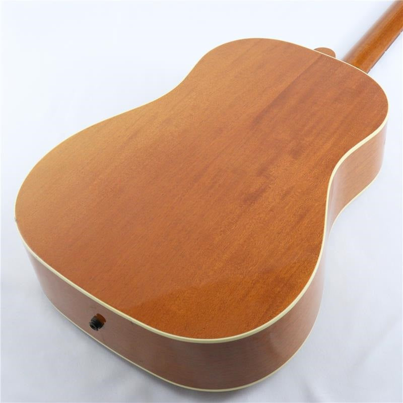 USED_Gibson_J-35_(2013_model)_10