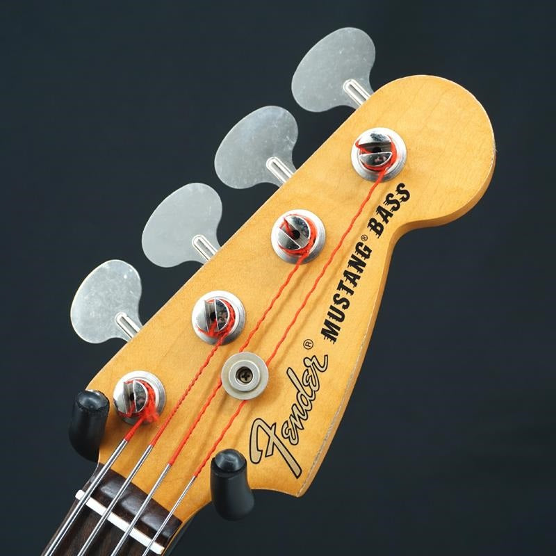 USED_JMJ_Road_Worn_Mustang_Bass_(Faded_Daphne_Blue)_07