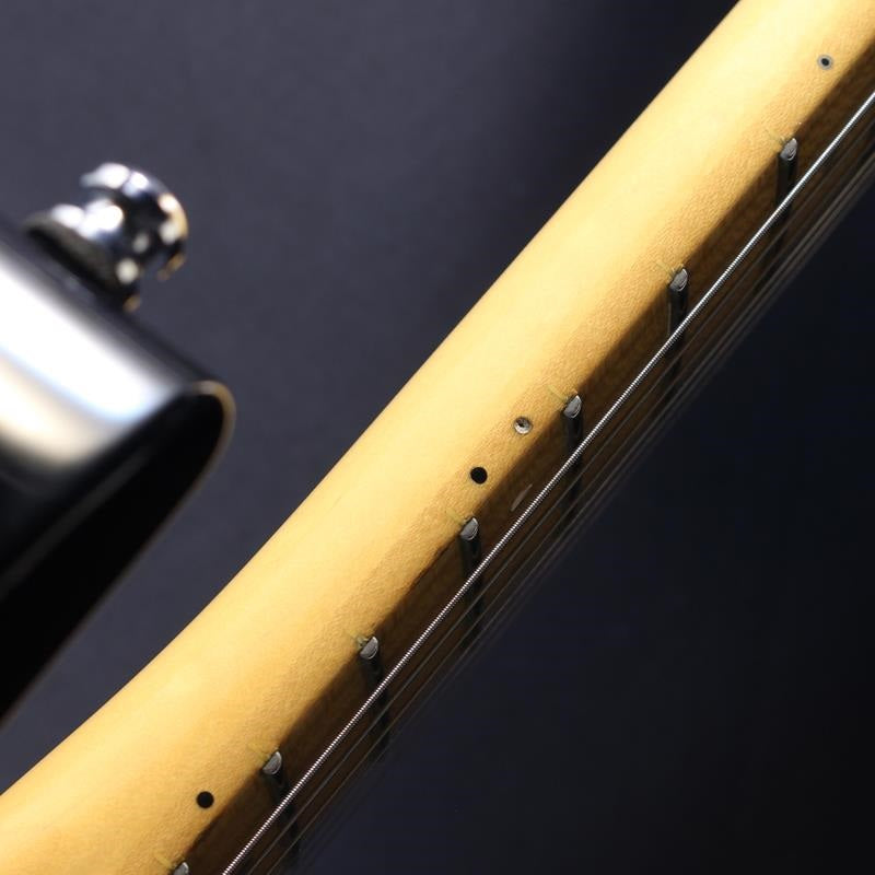 USED_M-II_DX_(Black_Maple)_10