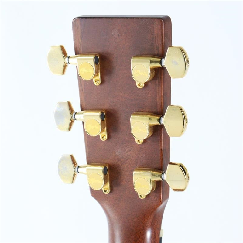 USED_(Pre-owned)_00-17__2002_Martin_07