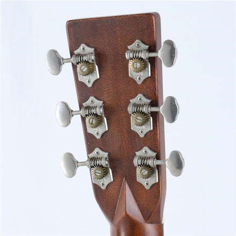 Used_00-28_Standard_(2017_Martin)_06