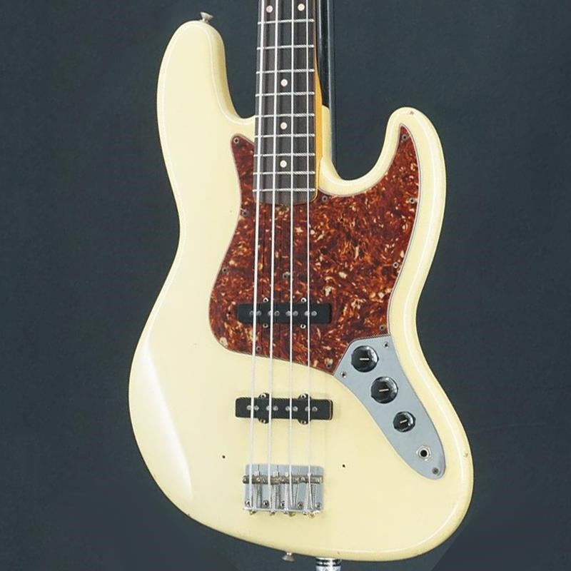 Used_1964_Jazz_Bass_(VWH)_01