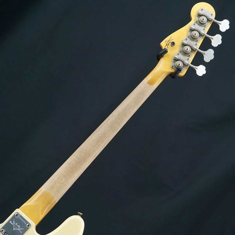 Used_1965_Jazz_Bass_Journeyman_Relic_(Aged_Vintage_White)_06