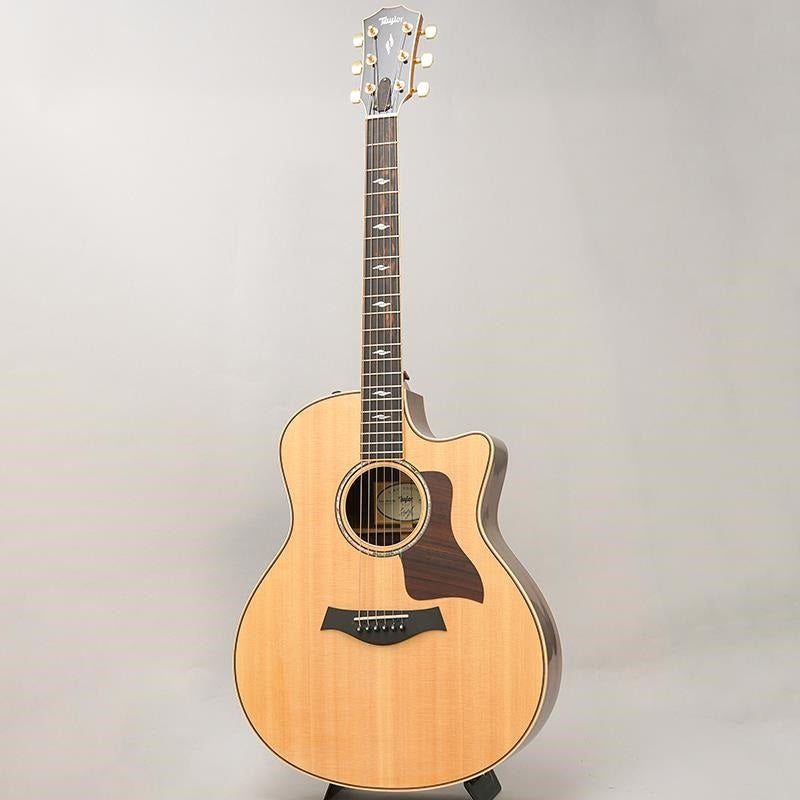 Used_816ce_ES2_First_Edition_'14_Taylor_03