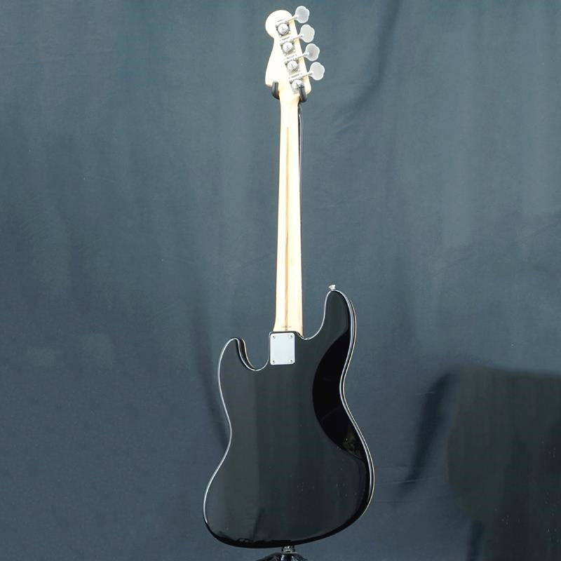 Used_AJB_Aerodyne_Jazz_Bass_(Black)_04