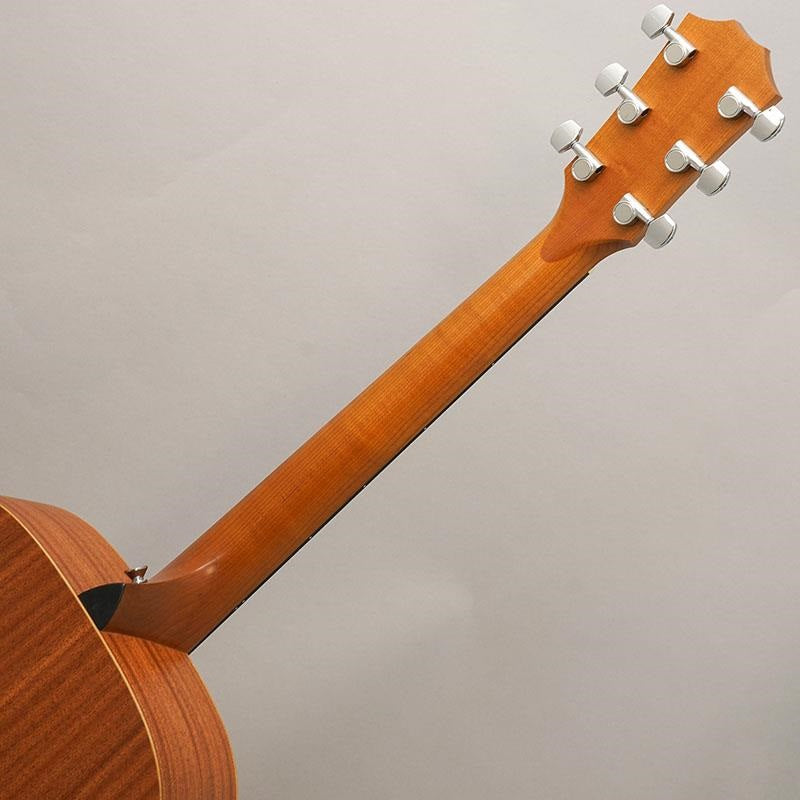 Used_Academy_10_Taylor_10