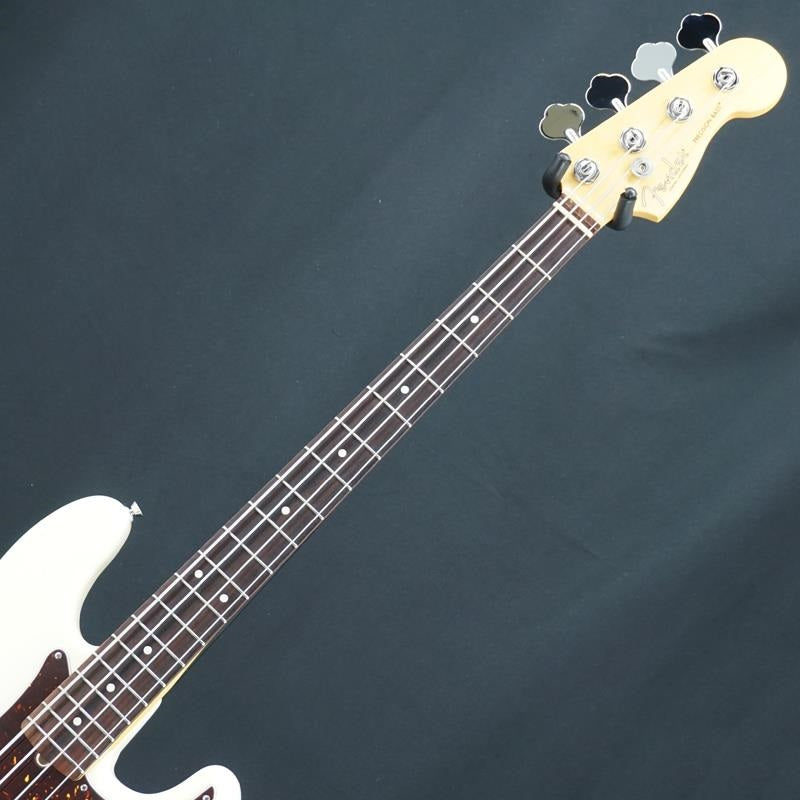 Used_American_Professional_II_Precision_Bass_(Olympic_White_Rosewood)_05