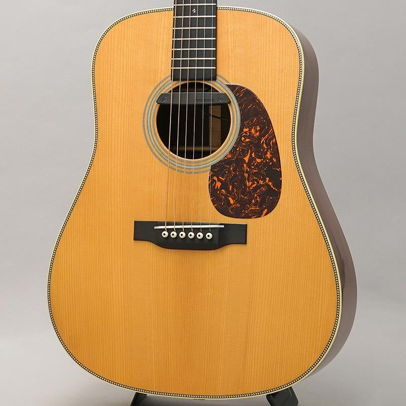 Used_D-28_Authentic_1937_VTS_Martin_01