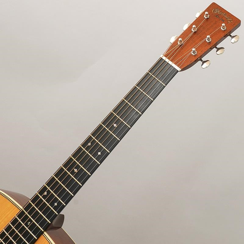 Used_D-28_Authentic_1937_VTS_Martin_10