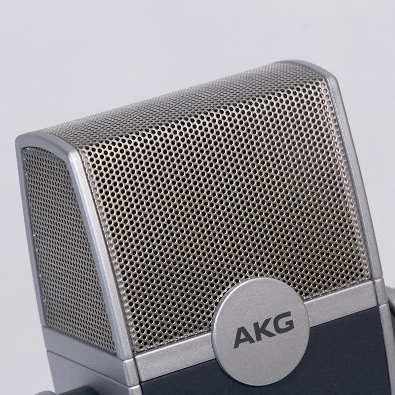 Used_LYRA_(Archer_Game)_condenser_microphone_with_built-in_audio_interface_02