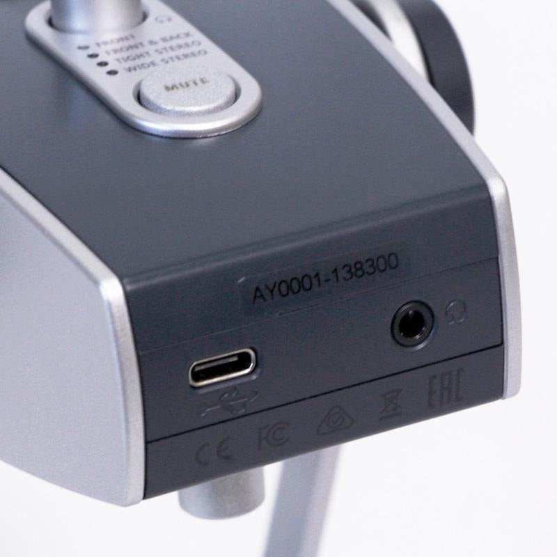 Used_LYRA_(Archer_Game)_condenser_microphone_with_built-in_audio_interface_04